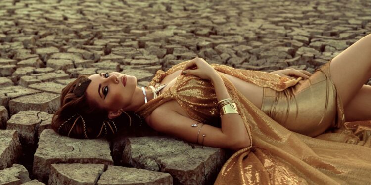 Lesley-Ann Brandt Nude: A Surprising Revelation