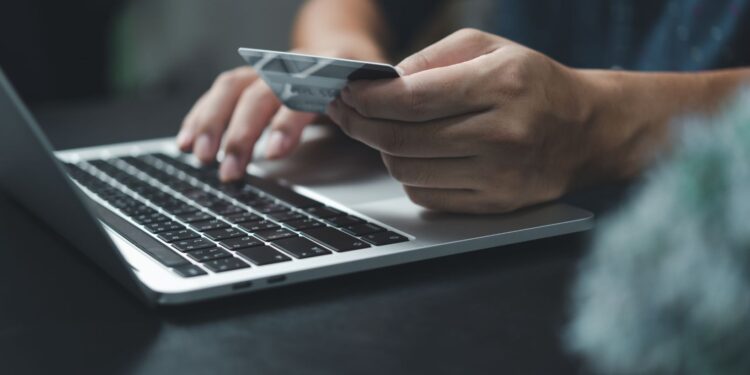 Simple and Secure Ways to Send Money from Singapore to Malaysia