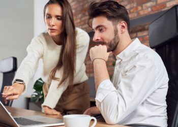 How to Guide Your Employees in Responsible AI Usage