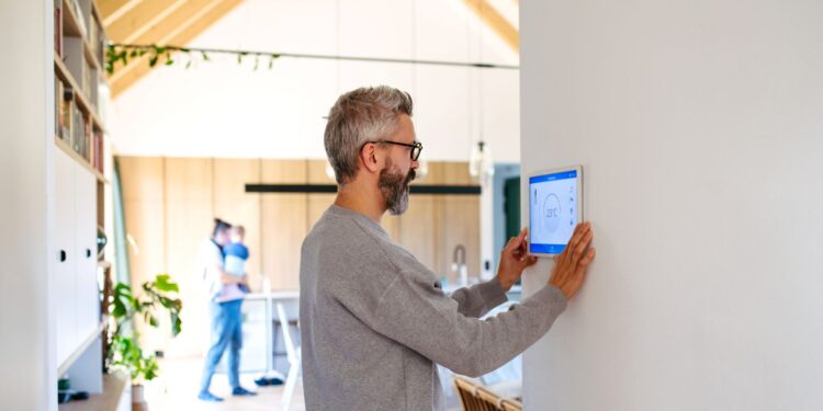 Powering Business Expansion with Smart Technology and Optimized Operations