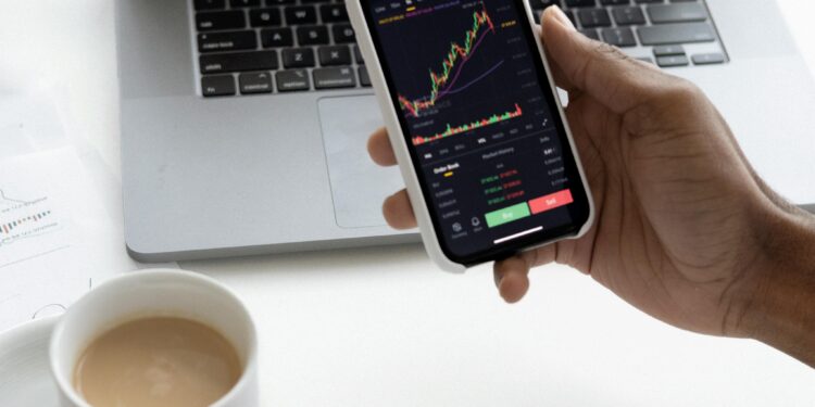 The Emergence of AI Bots for Algorithmic Forex Trading