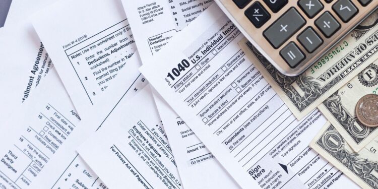 US Expat Taxes Beyond the Basics: The Decisions That Actually Determine What You
Pay