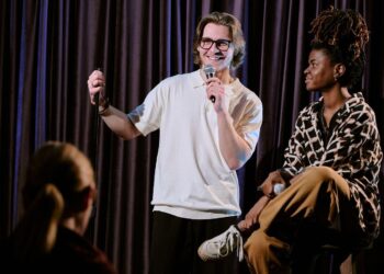 Live Comedy’s Post-Pandemic Boom: Why Laughter Came Roaring Back